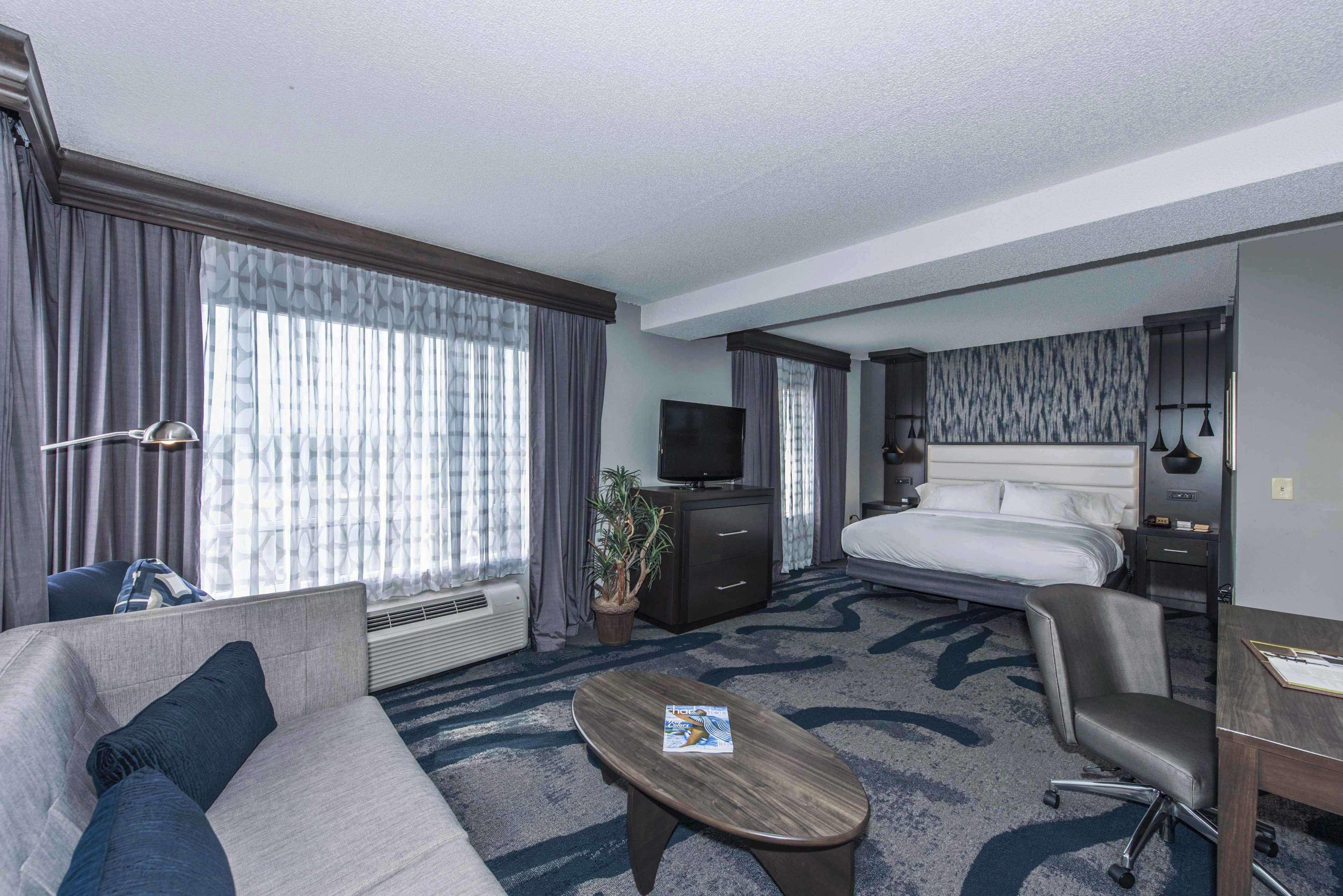 Hotel Doubletree By Hilton North Charleston - Convention Center Extérieur photo