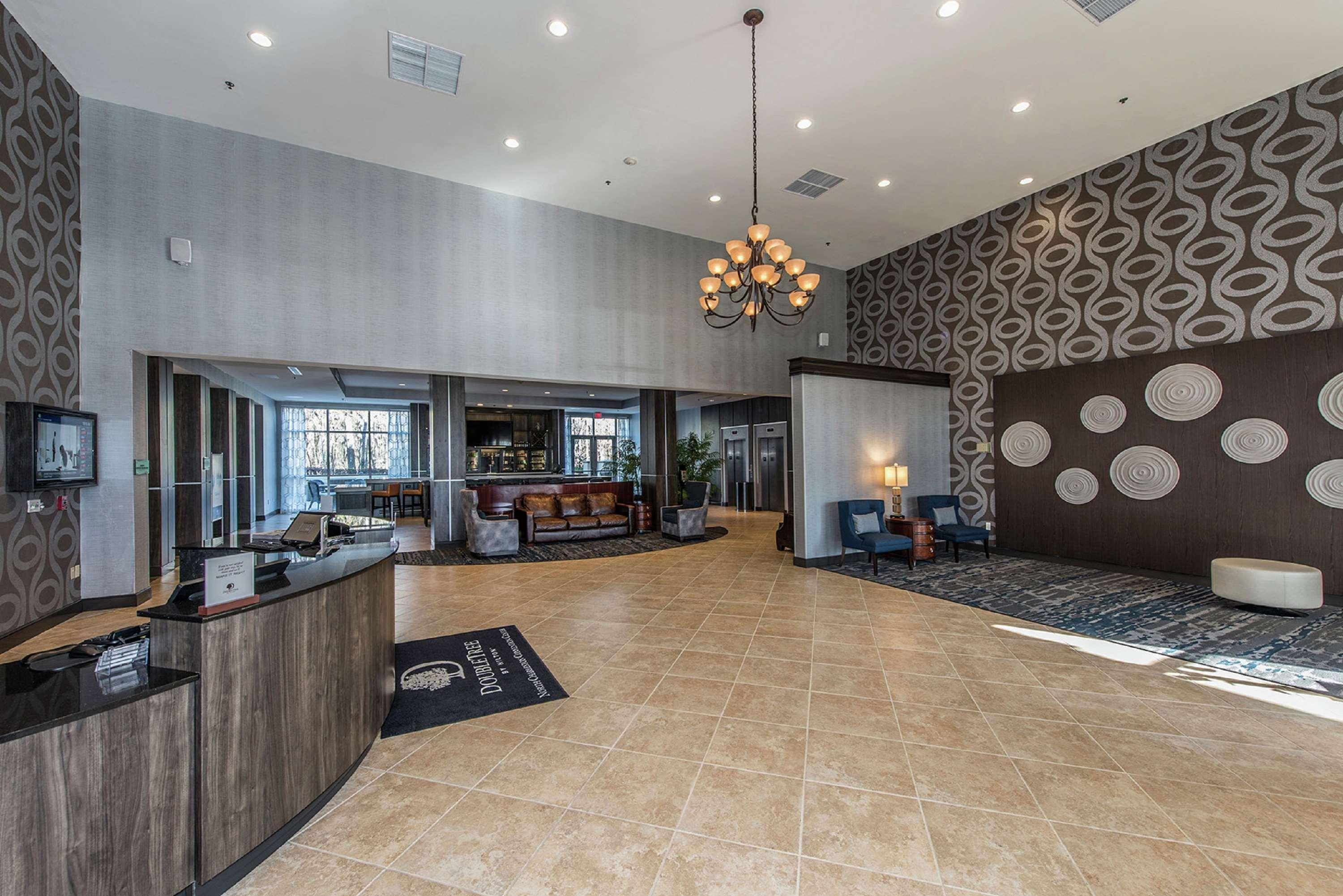 Hotel Doubletree By Hilton North Charleston - Convention Center Extérieur photo