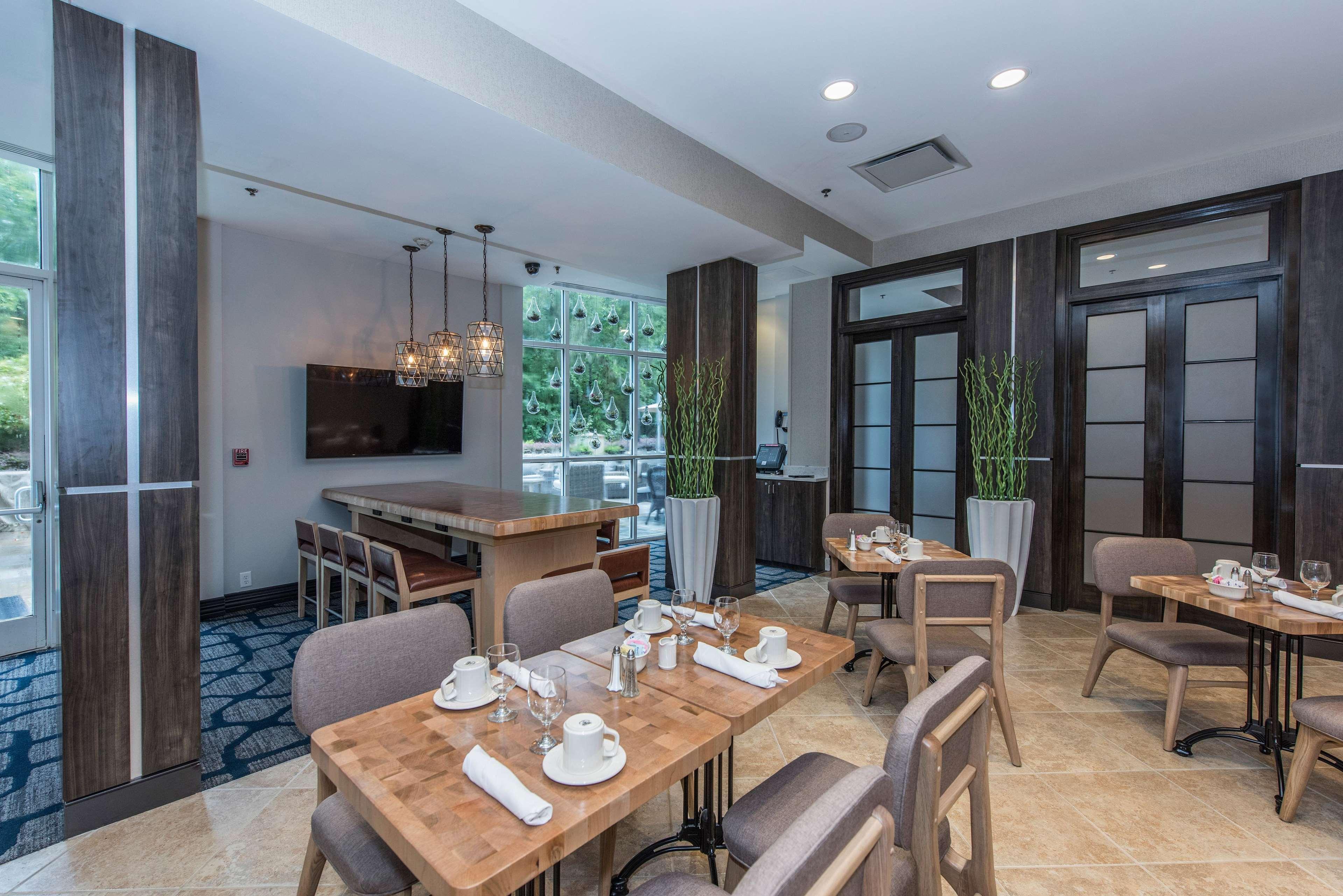 Hotel Doubletree By Hilton North Charleston - Convention Center Extérieur photo