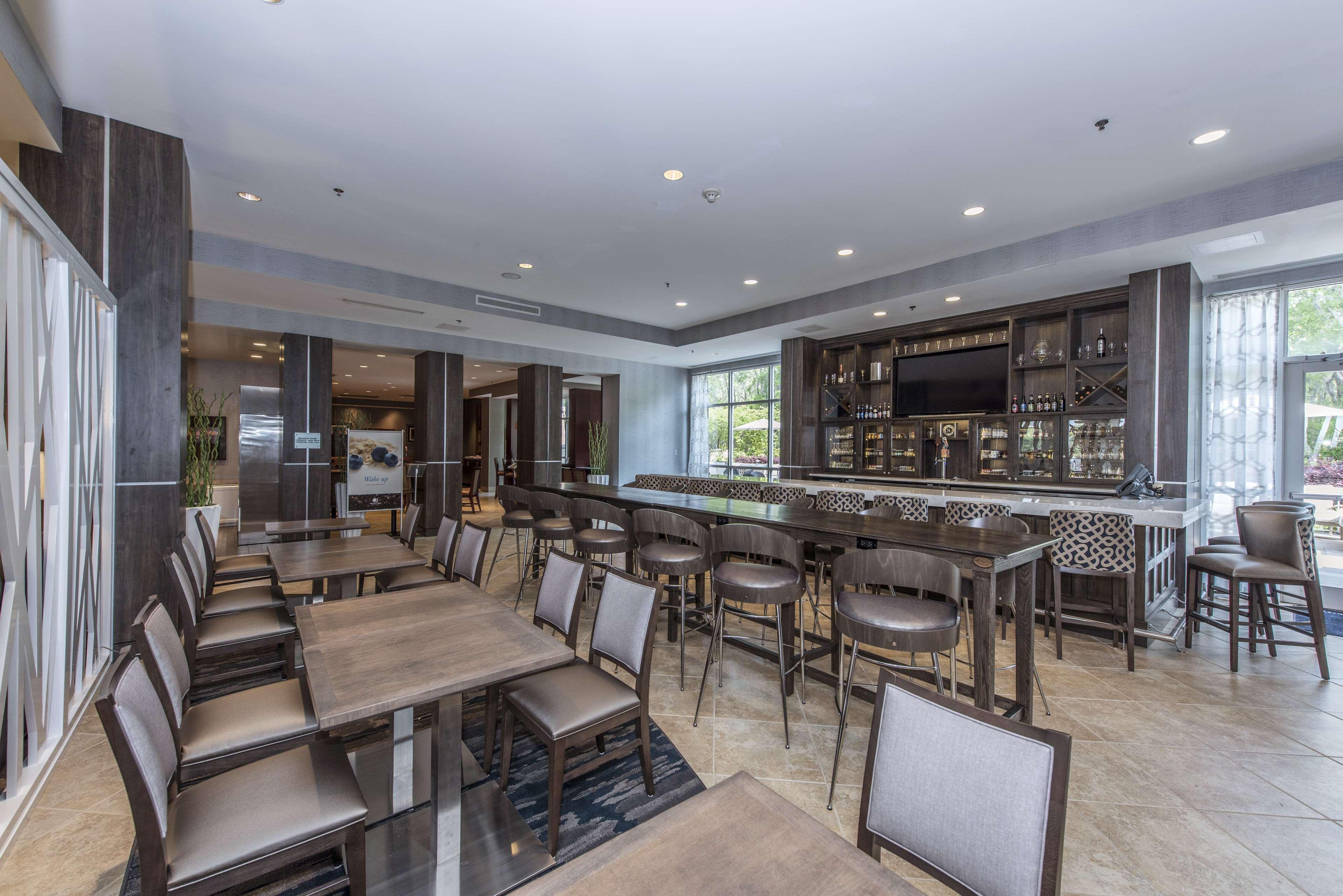 Hotel Doubletree By Hilton North Charleston - Convention Center Extérieur photo